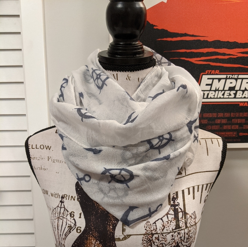 **SOLD** X3 Scarf Bundle! - Picture 2 of 12